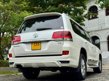 https://riyasewana.com/uploads/toyota-land-cruiser-319472617526.jpg