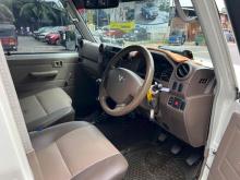 https://riyasewana.com/uploads/toyota-land-cruiser-412091324322.jpg