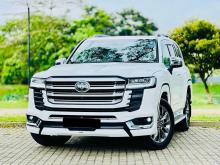 Toyota Land Cruiser LC300 ZX V6 2025 SUV