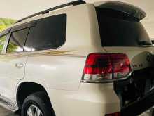 https://riyasewana.com/uploads/toyota-land-cruiser-421363822033.jpg