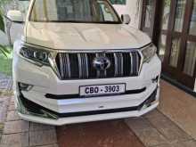 Toyota Land Cruiser 2023 SUV