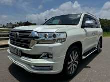 Toyota Land Cruiser V8 Sahara Zx 2016 SUV