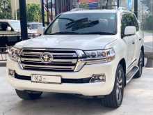 https://riyasewana.com/uploads/toyota-land-cruiser-5163457922.jpg