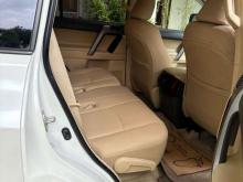 https://riyasewana.com/uploads/toyota-land-cruiser-52043036285.jpg