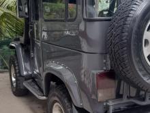 https://riyasewana.com/uploads/toyota-land-cruiser-521373617994.jpg