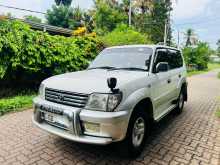 Toyota Land Cruiser Prado TX Limited 2000 SUV