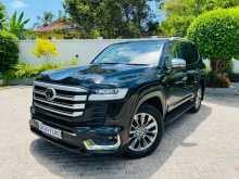 Toyota Land Cruiser Sahara ZX - LC 300 2024 SUV
