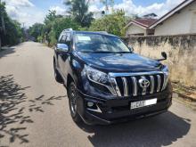 Toyota Land Cruiser Prado TRJ 150 2016 SUV