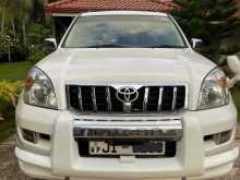 Toyota Land Cruiser Jeep 2004 SUV