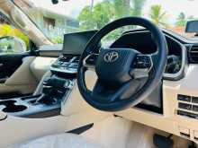https://riyasewana.com/uploads/toyota-land-cruiser-695554823.jpg
