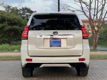 https://riyasewana.com/uploads/toyota-land-cruiser-7130858842.jpg