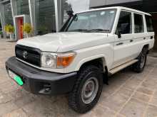 Toyota Land Cruiser 2014 SUV