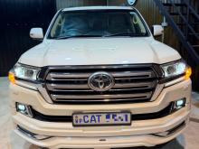 Toyota Land Cruiser VX V8 2017 SUV