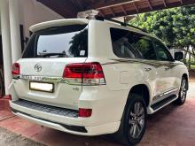 https://riyasewana.com/uploads/toyota-land-cruiser-810345317194.jpg