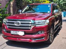 Toyota Land Cruiser V8 2013 SUV