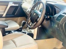 https://riyasewana.com/uploads/toyota-land-cruiser-8918526615.jpg