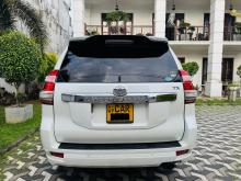 https://riyasewana.com/uploads/toyota-land-cruiser-917382617336.jpg