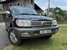 Toyota Land Cruiser 100 2000 SUV