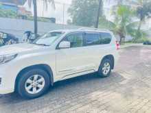 https://riyasewana.com/uploads/toyota-land-cruiser-92150094582.jpg