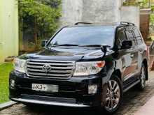 Toyota Land Cruiser Sahara V8 2007 SUV