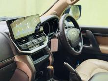 https://riyasewana.com/uploads/toyota-land-cruiser-9923576514.jpg