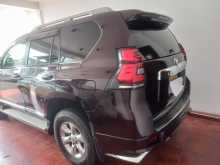 Toyota Land Cruiser Prado TRJ 150 2010 SUV