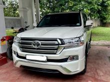 Toyota Land Cruisers V8 VX 2017 SUV