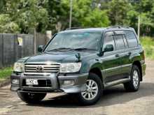 https://riyasewana.com/uploads/toyota-land-cruzer-1999-117413312034.jpg