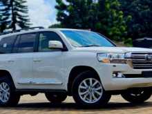 Toyota Land Cruiser V8 VX 2016 SUV