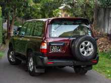 https://riyasewana.com/uploads/toyota-landcruiser-100-1998-1811553512632.jpg
