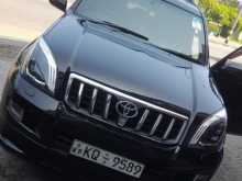 https://riyasewana.com/uploads/toyota-landcruiser-lc5d-4d-27120305352.jpg
