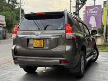 https://riyasewana.com/uploads/toyota-landcruiser-prado-110371022633.jpg