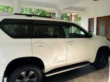 https://riyasewana.com/uploads/toyota-landcruiser-prado-2015-237023612373.jpg