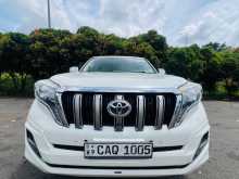 Toyota Land Cruiser Prado 150tx 2015 SUV