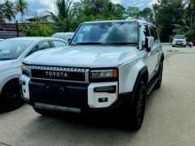 Toyota Land Cruiser Prado 2025 SUV
