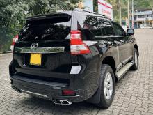 https://riyasewana.com/uploads/toyota-landcruiser-prado-211220217726.jpg