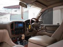 https://riyasewana.com/uploads/toyota-landcruiser-sahara-2422403324392.jpg