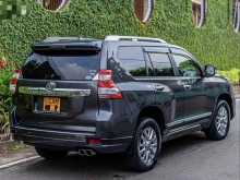 https://riyasewana.com/uploads/toyota-landcruiser-trj-207273022423.jpg