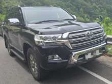 Toyota Land Cruiser V8 VX 2011 SUV