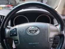 https://riyasewana.com/uploads/toyota-landcruiser-v8-2011-519261212563.jpg