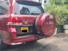 https://riyasewana.com/uploads/toyota-landcruiser-v8-2011-519261213002.jpg