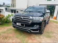 Toyota Landcruiser V8 2013 SUV