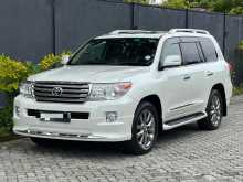 Toyota Land Cruiser V8 ZX BRUNOCROSS 2015 SUV