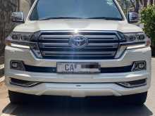 Toyota Land Cruiser V8 VX 2016 SUV