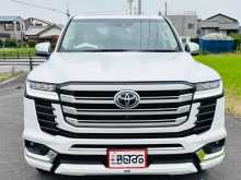 Toyota Landcruser LC300 2024 SUV