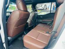 https://riyasewana.com/uploads/toyota-lc-250-1584226686.jpg