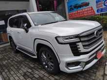 Toyota LC 300 2024 SUV