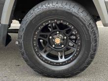 https://riyasewana.com/uploads/toyota-lc-79-2717560124941.jpg
