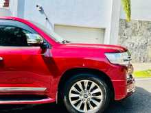 https://riyasewana.com/uploads/toyota-lc200-vx-2017-3019373112042.jpg