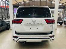https://riyasewana.com/uploads/toyota-lc300-2024-922253613003.jpg